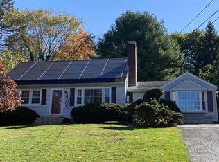 27 Duzine Rd, New Paltz, NY 12561