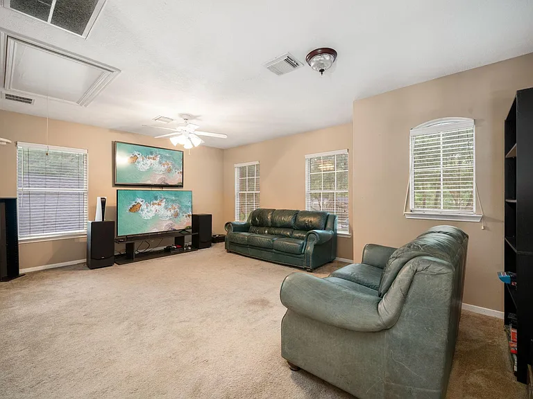 13835 Cane Valley Ct — Photo 27