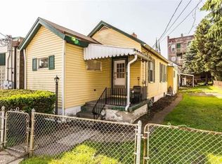 1007 Lake St, Mc Kees Rocks, PA 15136