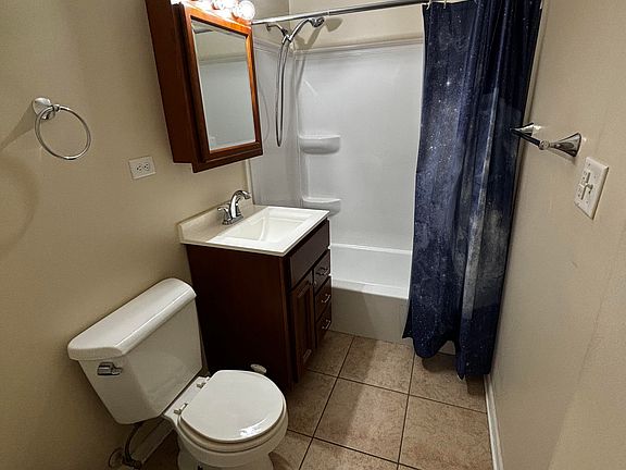 5th image of 565 Hill Dr APT 304