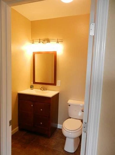 1 bathroom