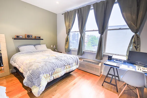 Rented by Owner | media 22