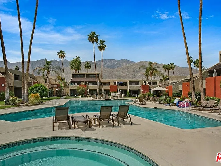 1655 E Palm Canyon Dr #318 — Photo 24