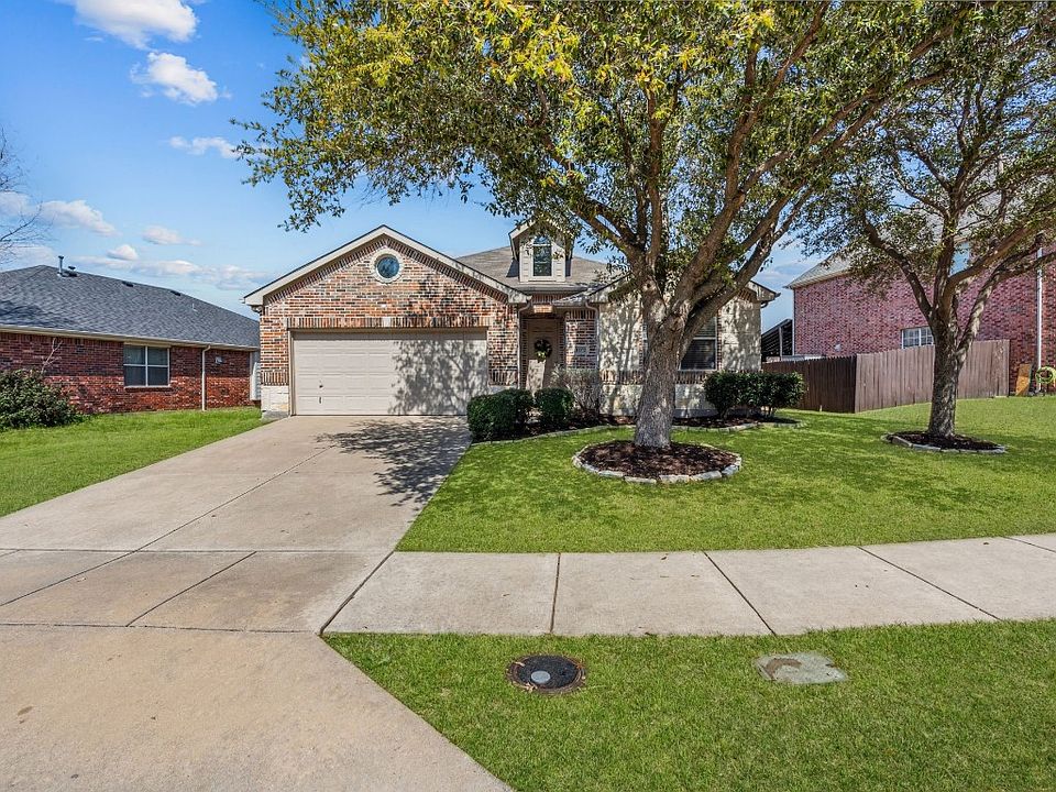 1st image of 11572 Henderson Dr