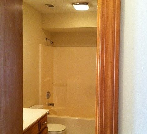2nd image of 13125 Richland Ave APT 1