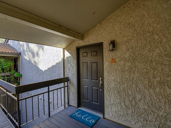 5th image of 880 E Fremont Ave APT 325