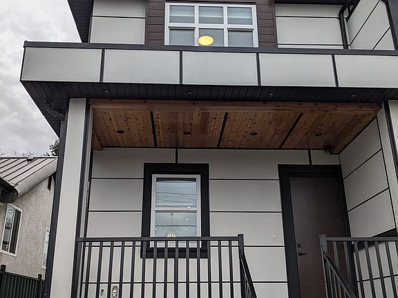 2nd image of 2289 E 41st Ave #2289