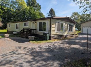 4234 Pickett Rd, Bellingham, WA 98226
