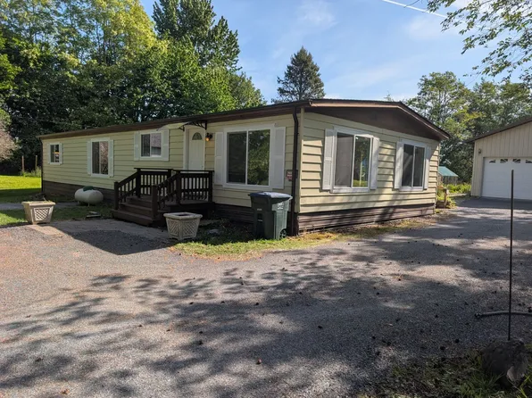4234 Pickett Rd, Bellingham, WA 98226