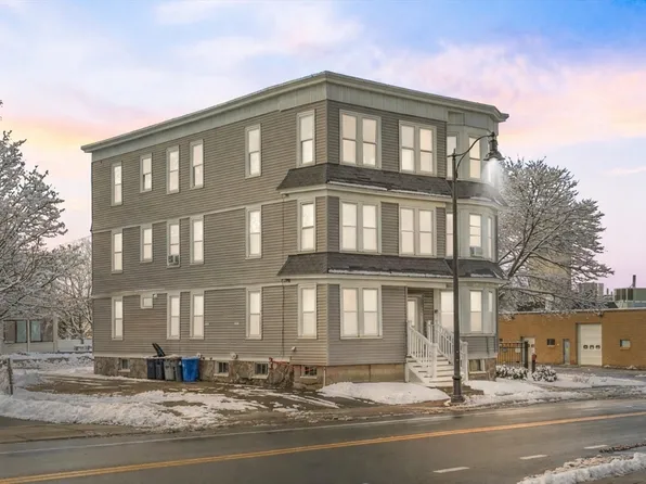 412 Cabot St, Beverly, MA 01915