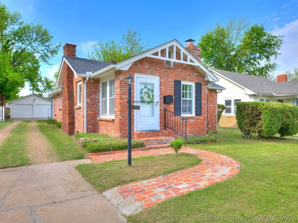 4168 E 1st St, Tulsa, OK 74112