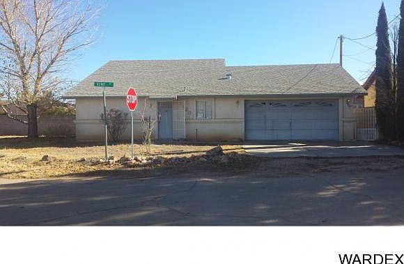 1st image of 2620 Kemp Ave