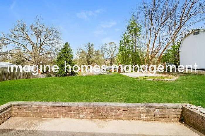 1482 Verdale Dr — Photo 16