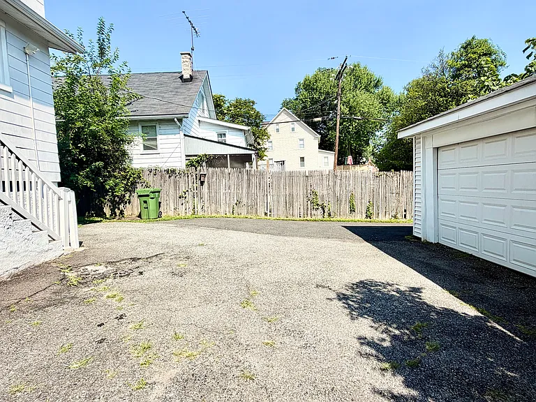 3202 Taylor Ave #B — Photo 15