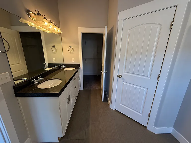 5535 W Naples Dr — Photo 11