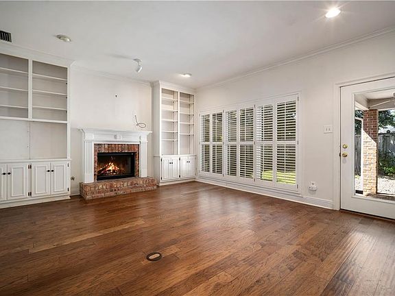 4th image of 4272 Bit And Spur Rd APT 16