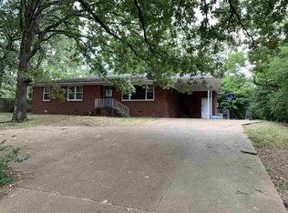 710 N Caraway Rd, Jonesboro, AR 72401