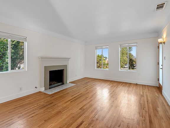 4th image of 2134 Yorkshire Ave