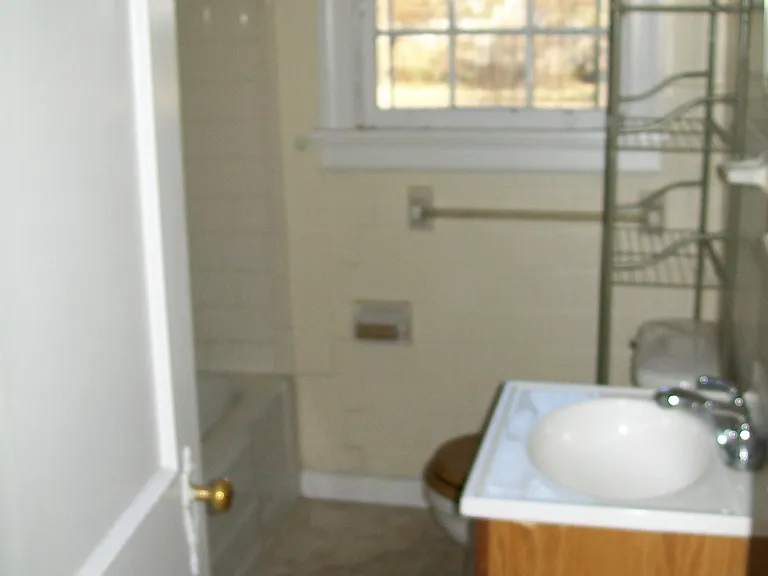 4224 Walmsley Blvd — Photo 3