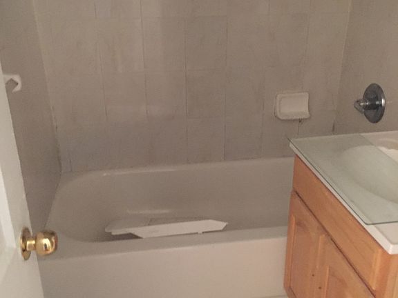 2nd image of 4119 49th St APT 1R