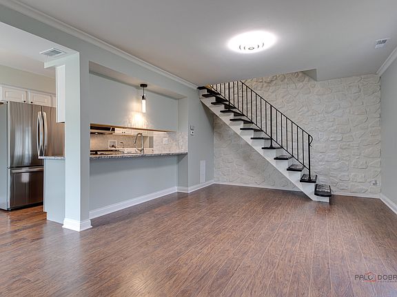 2nd image of 1566 Cornell Cir