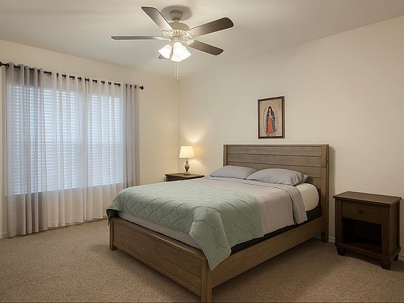 Main bedroom with ensuite bath room