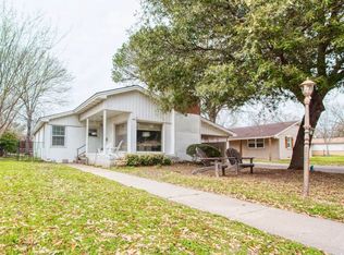 627 Pickett St, Lewisville, TX 75057