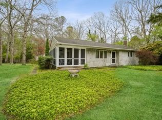 6 Spring Close Ln, East Hampton, NY 11937