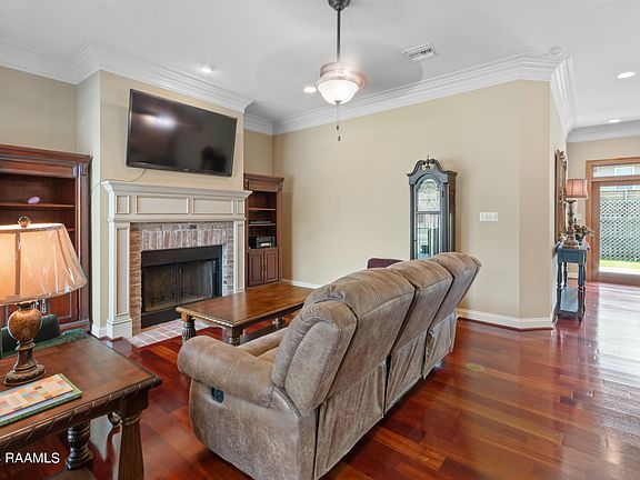 5th image of 137 Pinnacle Dr