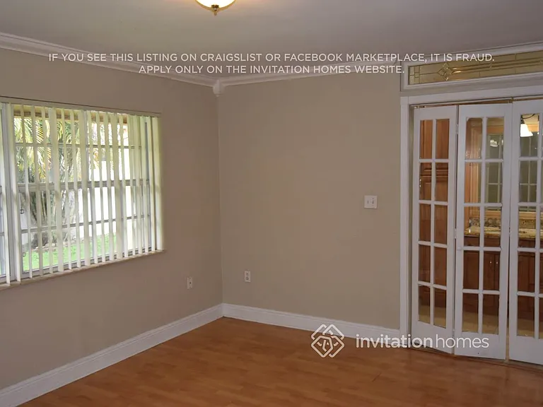 9811 SW 13th Ct — Photo 8