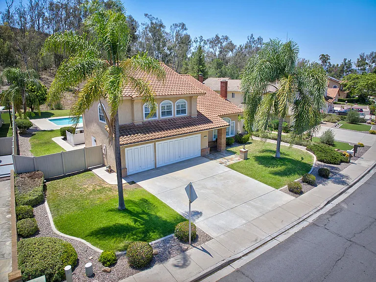 13887 Carriage Rd — Photo 64