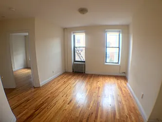 Rented by Uptown Flats LLC