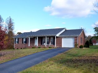 405 Shetland Hills Rd, Glasgow, KY 42141