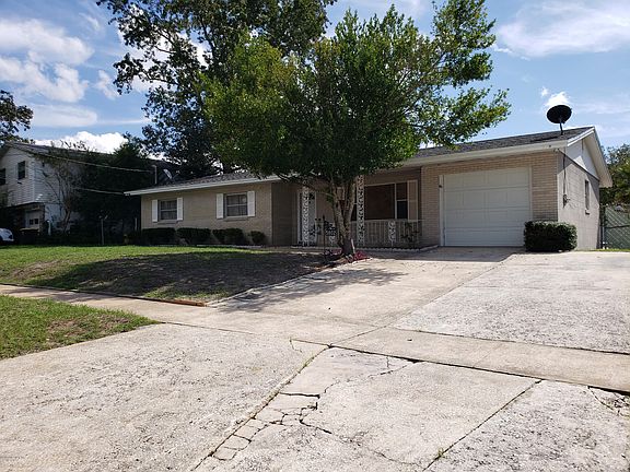3rd image of 5802 Jaguar Dr