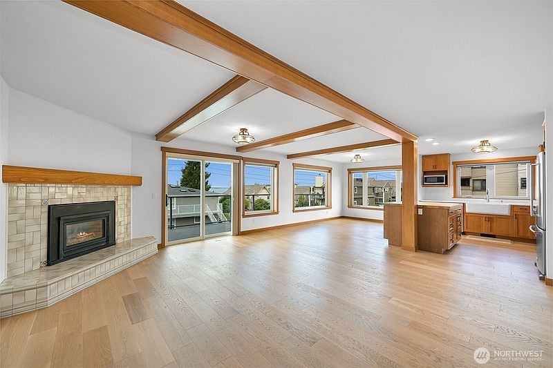 2nd image of 906 11th Street #4