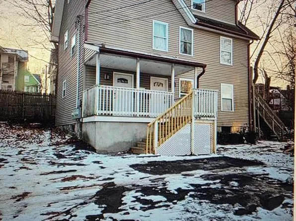 46 Ward St, Waterbury, CT 06704
