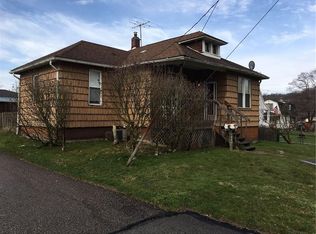 1448 Main St, Natrona Heights, PA