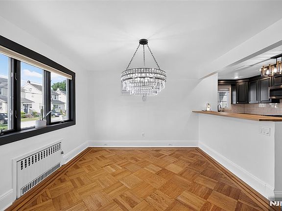5th image of 47 Colling Ave