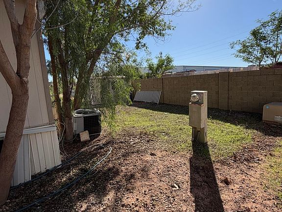 4th image of 501 E RAY Road #8