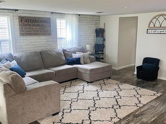 4th image of 7812 W Saint Martins Blvd