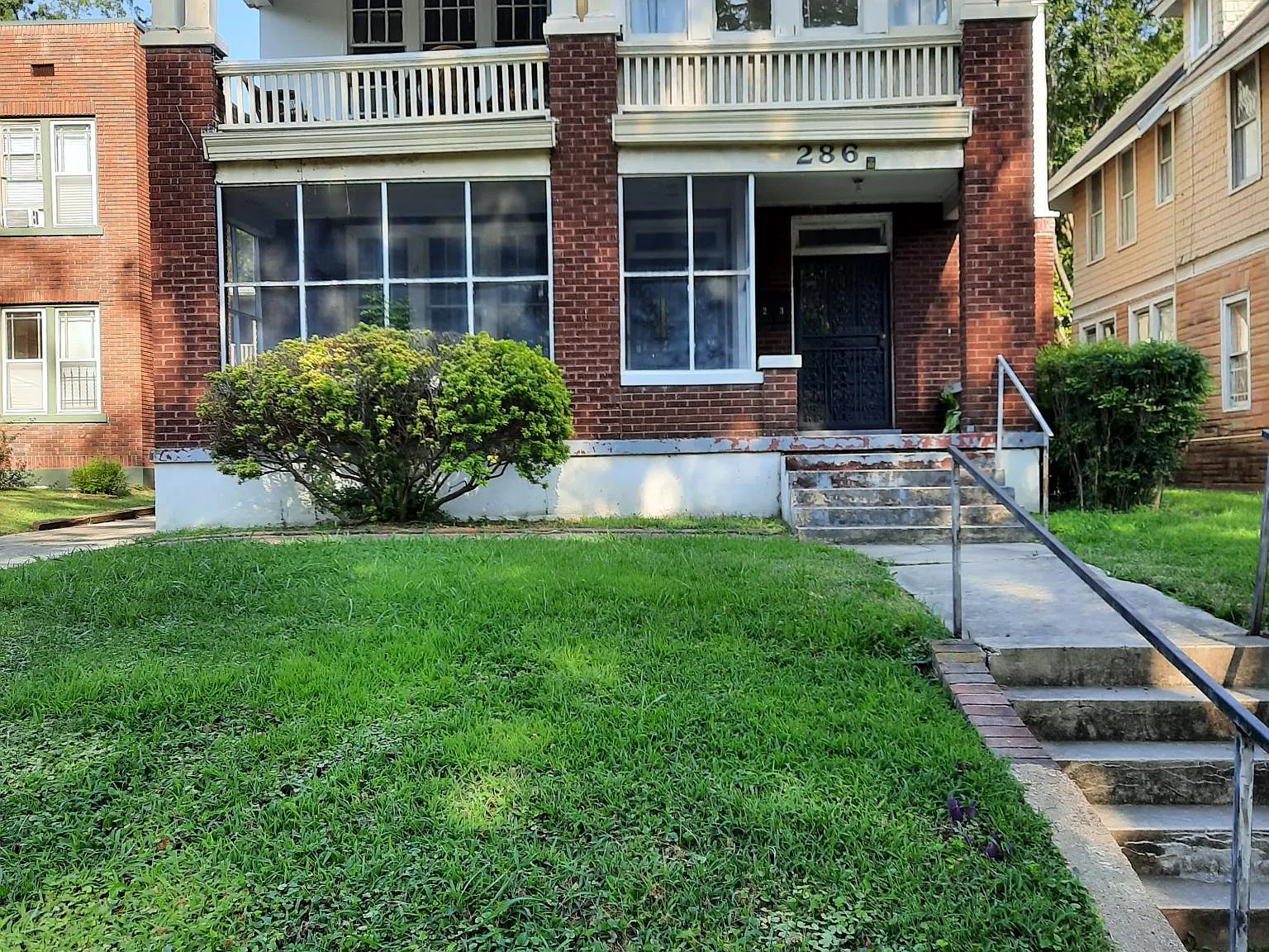 286 N McNeil St — Photo 2