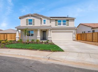 4121 Flint Ave, Clovis, CA 93619