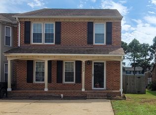 5333 Kindlewood Dr #1, Virginia Beach, VA 23455
