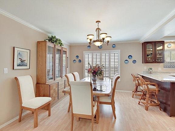 5th image of 3718 Gillespie Ave