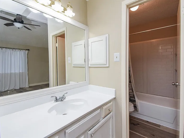 7117 Haven Creek Dr — Photo 21