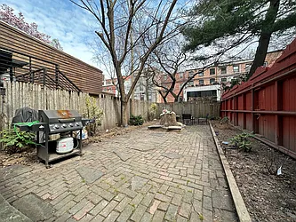 233 Cumberland Street