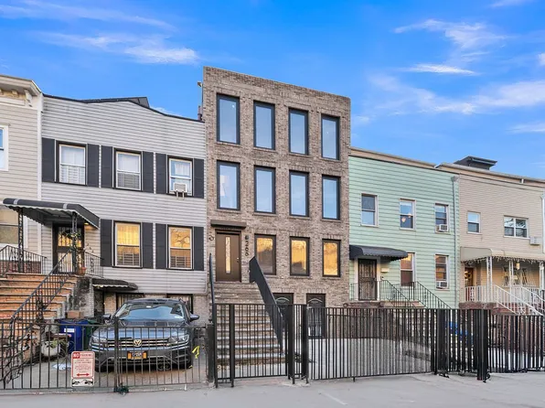 266 10th St #1, Brooklyn, NY 11215