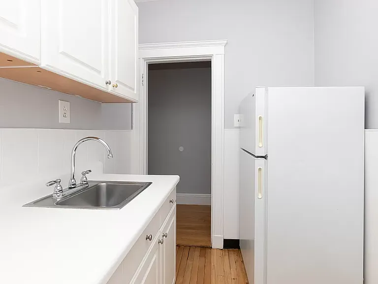 131 Park Dr #33 — Photo 8
