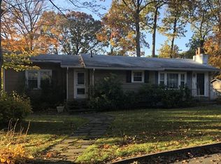 4 Oak St, Burlington, MA 01803