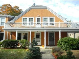 15 Maple St, Needham, MA 02492